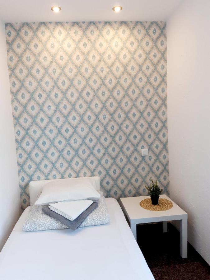 Pastel Guest Rooms Warszawa Eksteriør billede