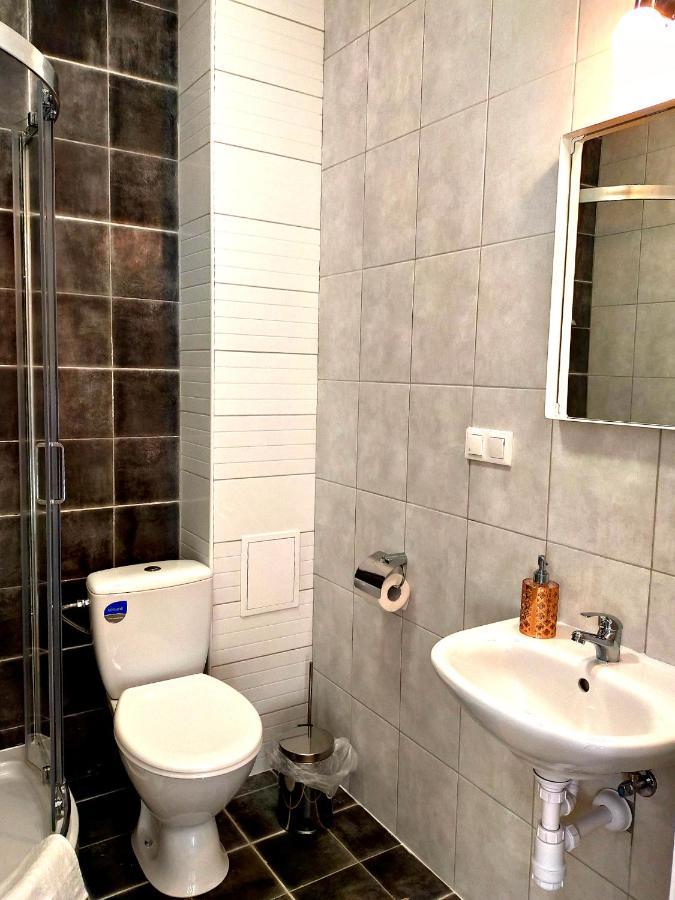 Pastel Guest Rooms Warszawa Eksteriør billede
