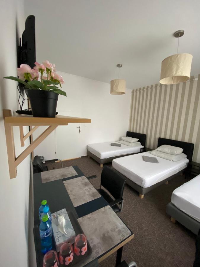Pastel Guest Rooms Warszawa Eksteriør billede